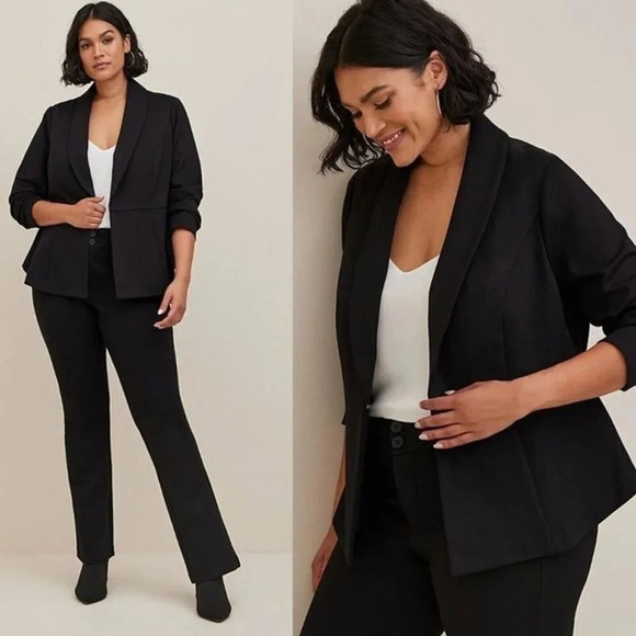 Torrid Studio Luxe Ponte Tailored Fit Blazer Black Plus Sz 3X 22-24 #12511340 - Picture 1 of 12